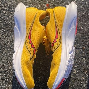 Saucony Women’s Kinvara 13 Lightweight and Speedy NWOB